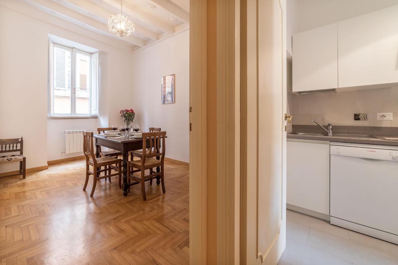 A Peaceful Retreat 2 Minutes From Piazza Navona - Fromhometorome Exterior photo